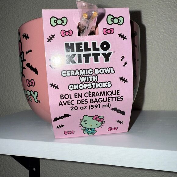 NWT Halloween Hello Kitty Ceramic Bowl With Chopsticks 20oz Noodles - Picture 4 of 5